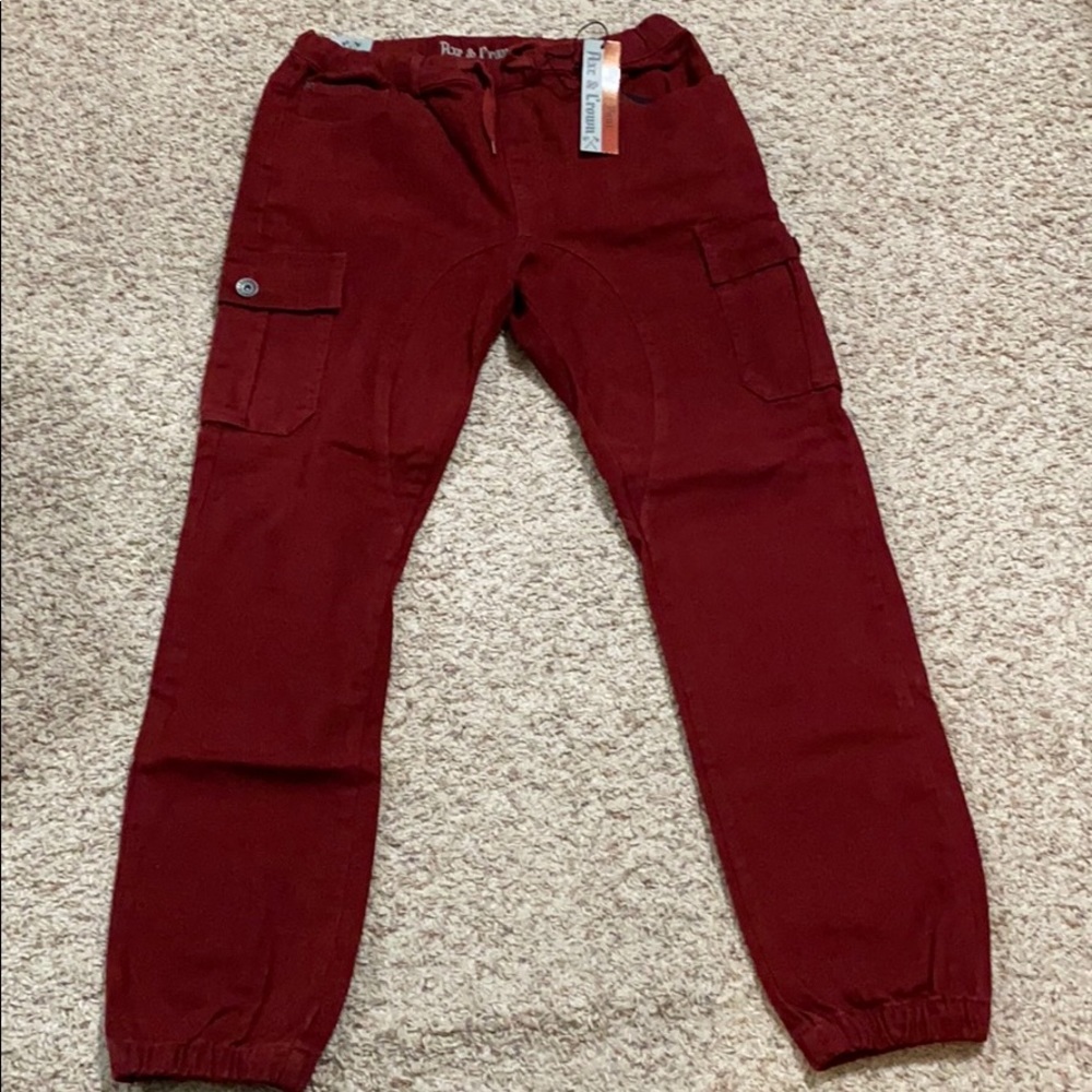Men’s joggers. Size L. NWT